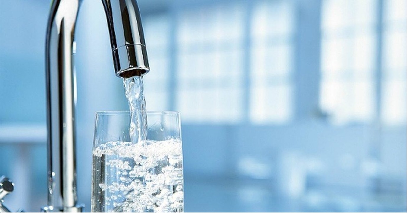 Altroconsumo, inchiesta su acqua pulita: quella del rubinetto in 35 citta" e" buona e sicura
