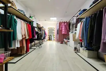 купить | Действующий магазин женской одежды | RU444277