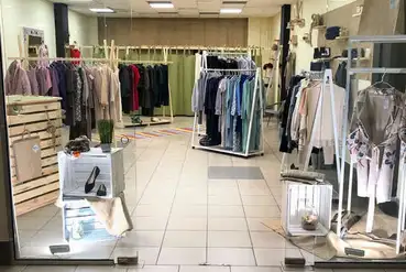 купить | Готовый бизнес - шоурум с одеждой в центре города | UA321736
