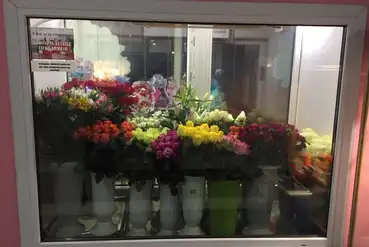 купить | Действующий цветочный магазин в центре | BY405434