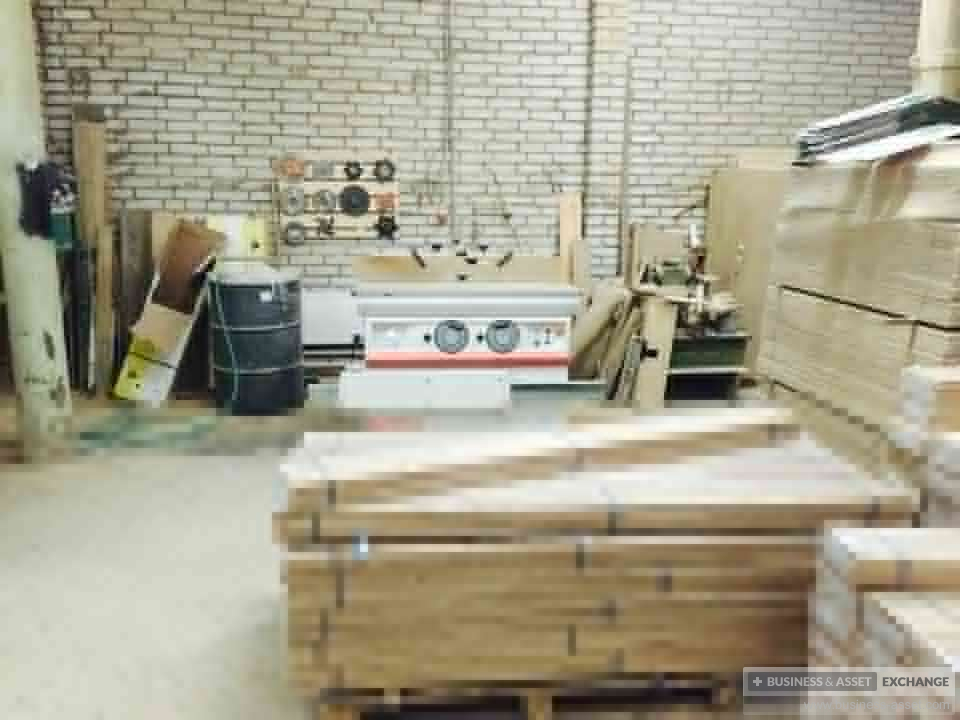 Напольное покрытие для столярной мастерской. Бизнес производства паркета. Паркетный станок для мебельщика. Производство деревянных конструкций и столярных изделий Павлухина