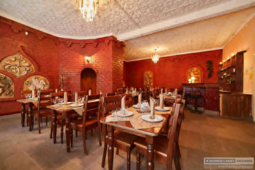 купить | Действующая база отдыха на берегу озера Увильды | RU938621-13