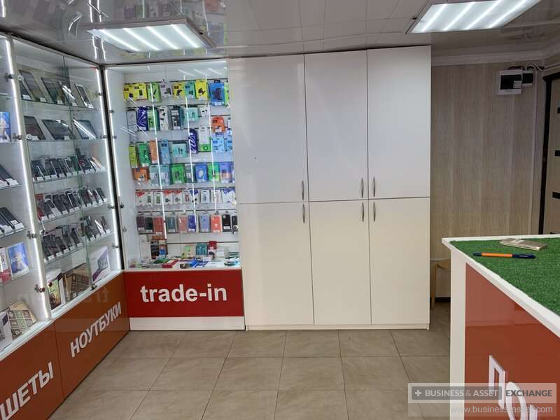 В Магазине Продают 10