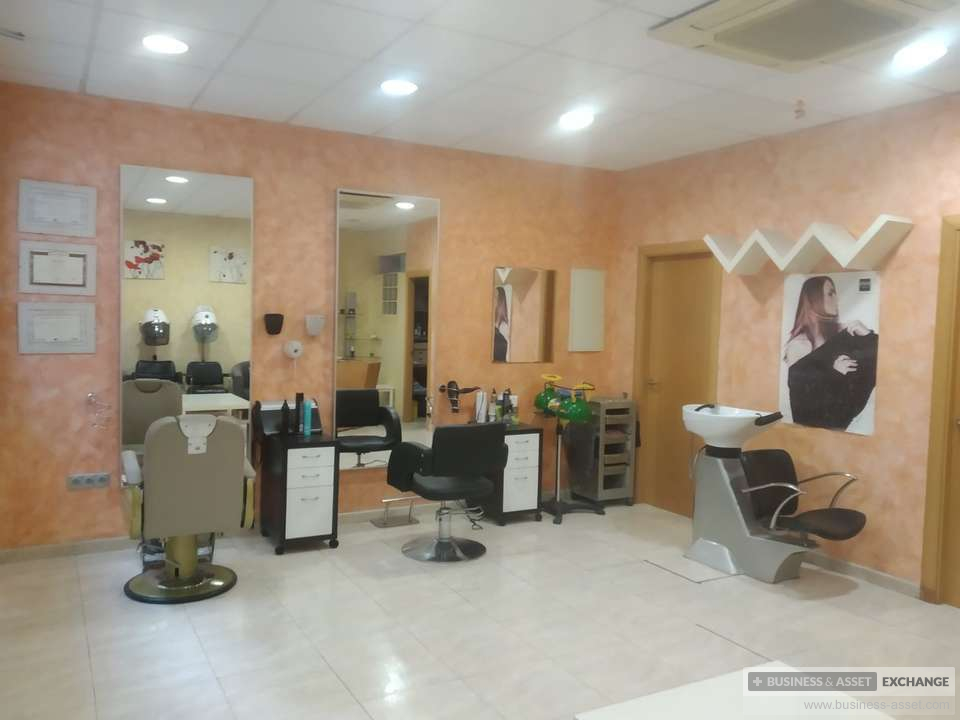 comprar | Una peluquería en el centro de Calatayud | ES068278-3